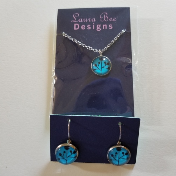 Glass Bubble Matching Neaklace and Pendant - Picture 1 of 3